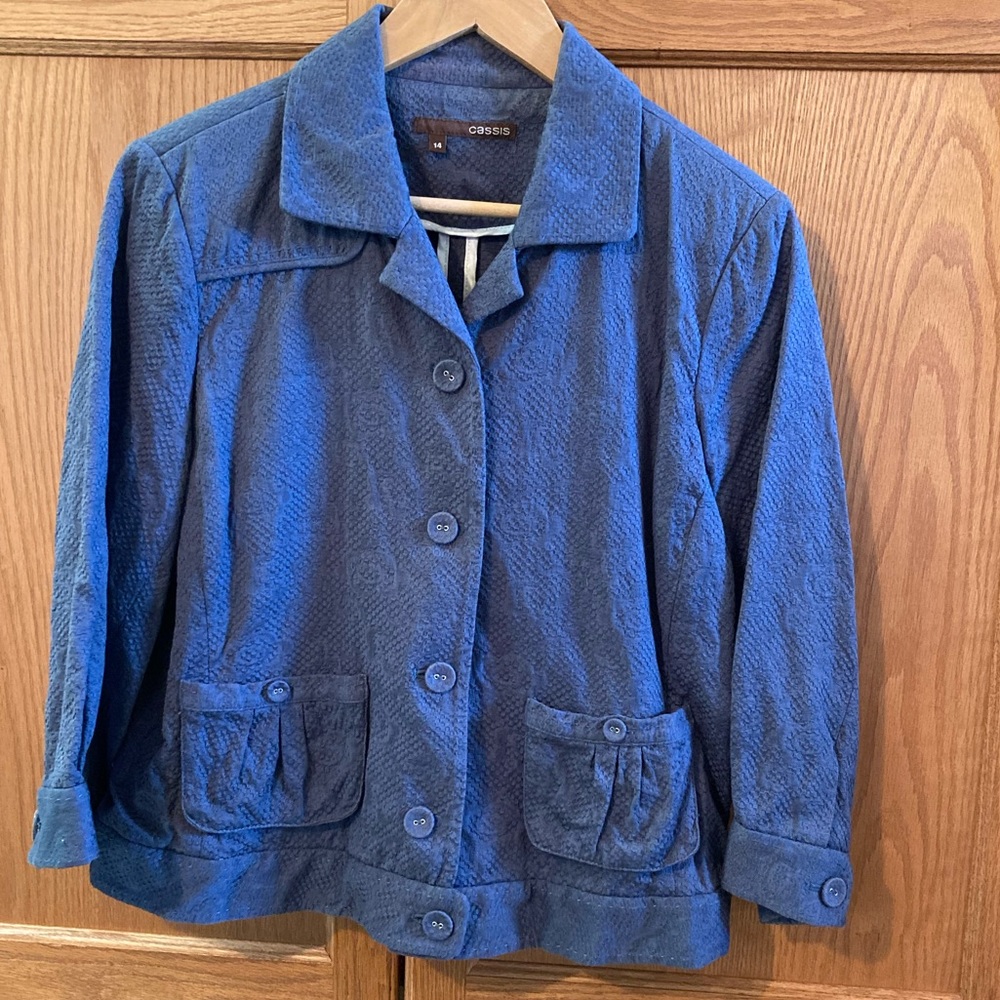 CASSIS Cotton embossed jacket. Patch pockets Size 14